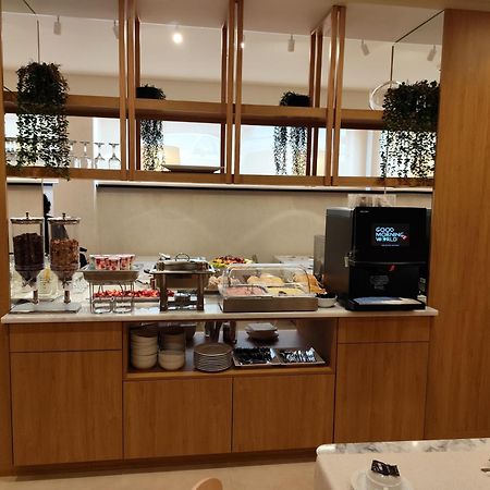 圣安东尼帕多瓦酒店 花地瑪 外观 照片